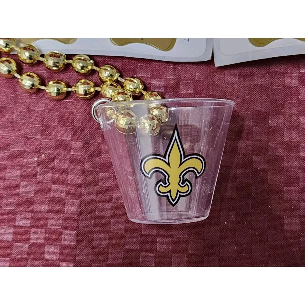New Orleans Saints Lot Of 16, Stickers, Mini Helmets, Necklaces And Keychain